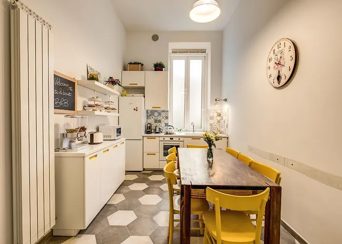 Acomodação com café da manhã  Latte & Biscotti *